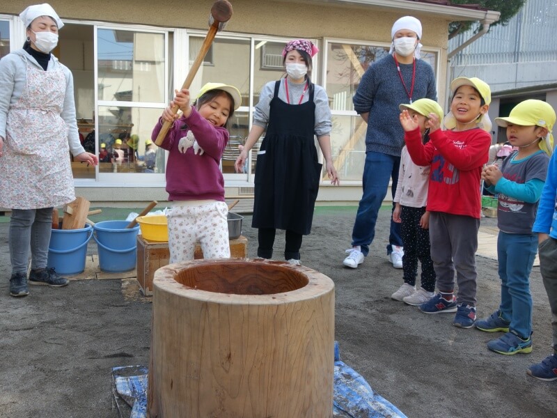 お餅つき大会